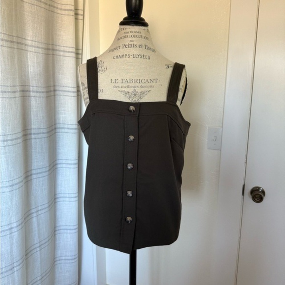 Alex Marie Green Buttoned Tank Top‎